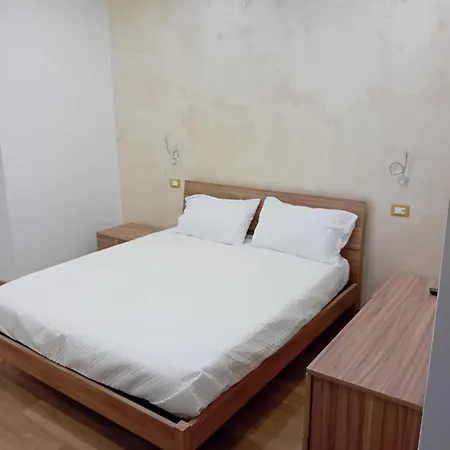 Diana 2 Apartman *