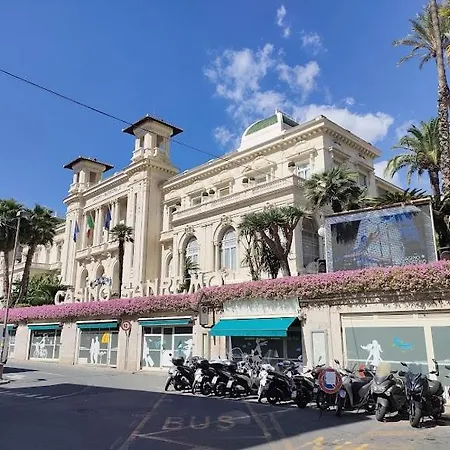 Diana 2 Apartamento *